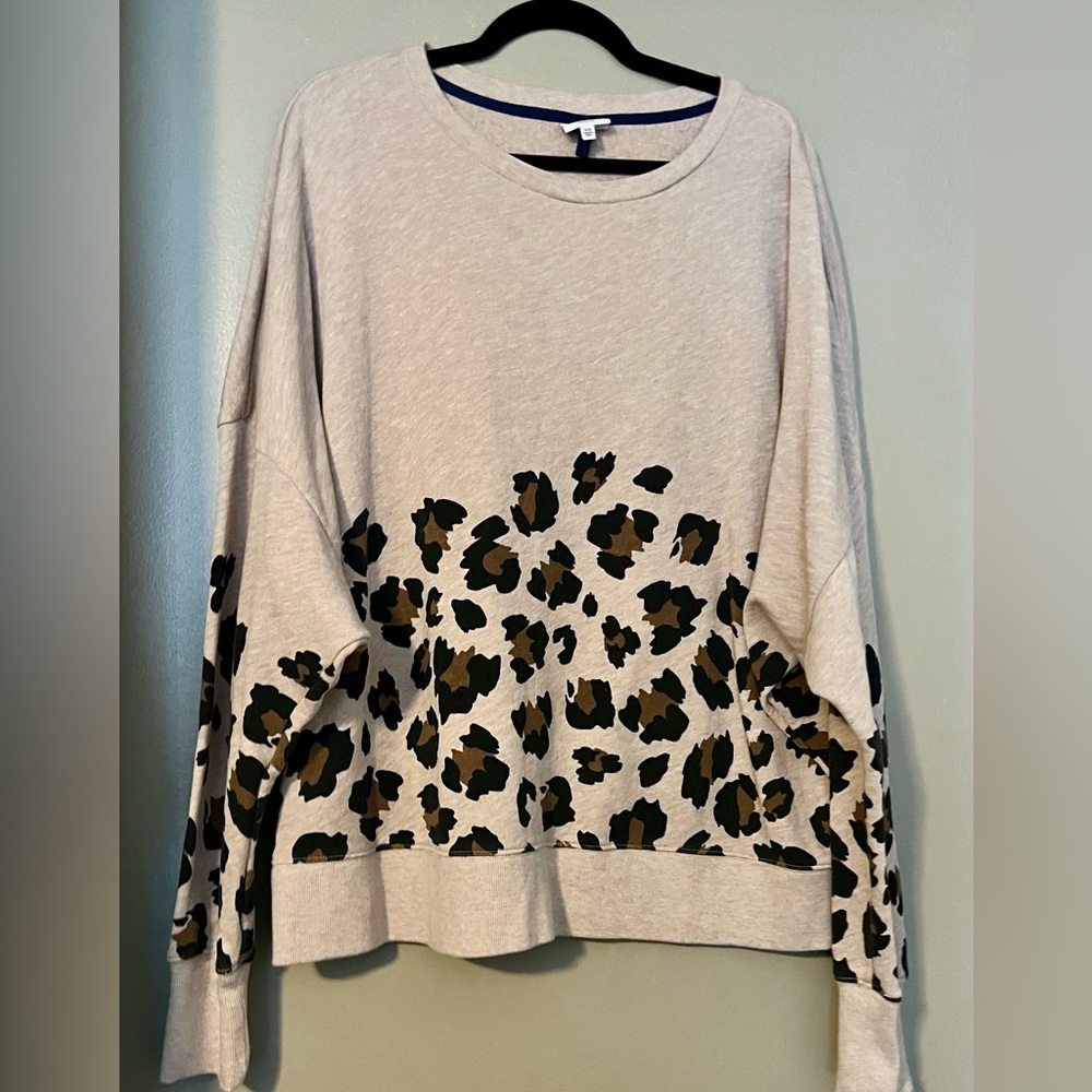 XXL Plus Size leopard animal print sweatshirt from Crown & Ivy